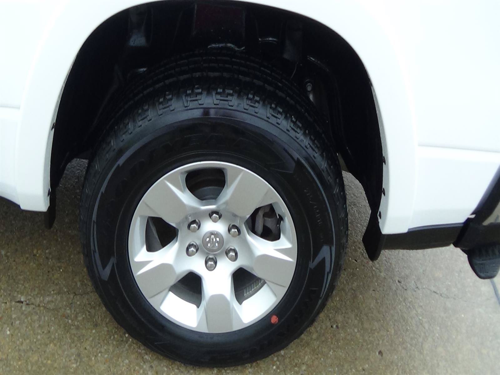 Used 2025 RAM 1500 Big Horn AWD/4WD image 13