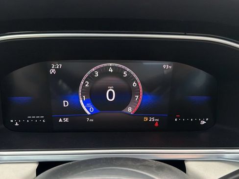 New 2026 Volkswagen Taos SE FWD image 34