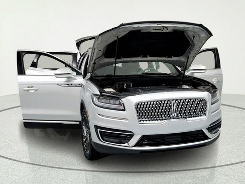 Used 2019 Lincoln Nautilus Reserve AWD/4WD image 15