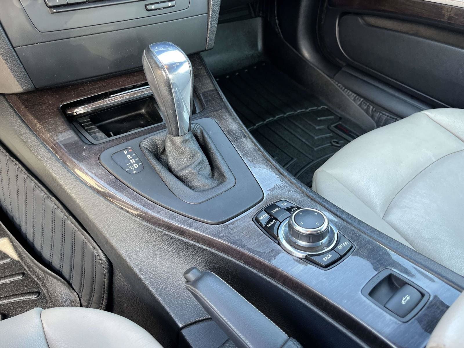 Used 2013 BMW 328i Convertible RWD image 29