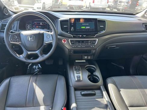 Used 2022 Honda Passport TrailSport image 9