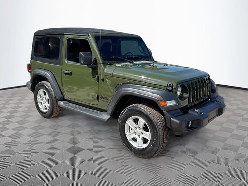 Used 2021 Jeep Wrangler Sport AWD/4WD image 4
