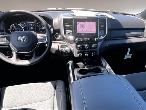 New 2026 RAM 1500 Big Horn AWD/4WD image 5