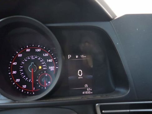 Used 2022 Hyundai Elantra SE image 10