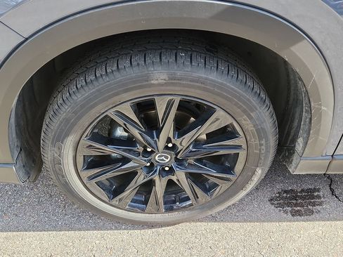 Used 2024 MAZDA CX-5 Carbon Edition image 17