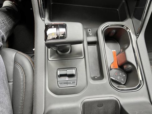 Used 2024 GMC Sierra 1500 AT4 w/ Technology Package image 24