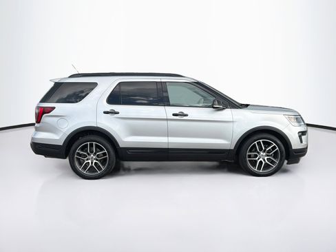 Used 2018 Ford Explorer Sport w/ Equipment Group 401A AWD/4WD image 10