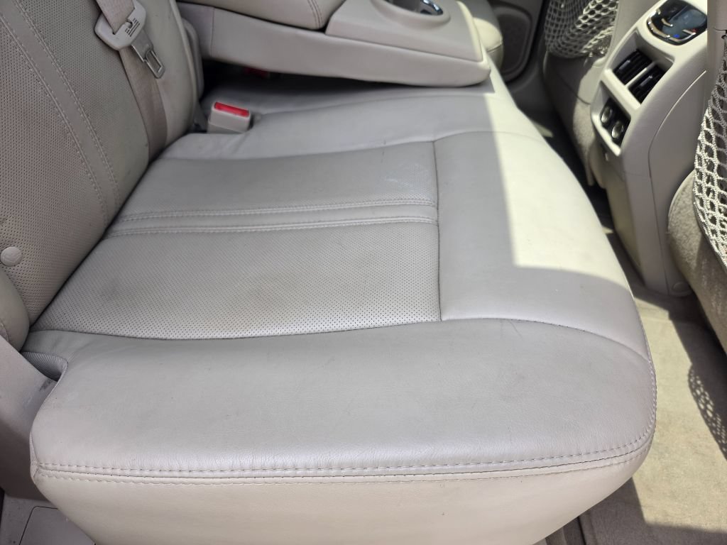 Used 2016 Cadillac SRX Premium FWD image 28