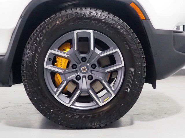 Used 2024 Rivian R1S AWD Adventure image 61