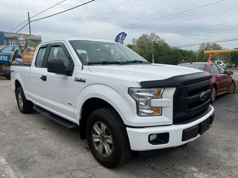 Used 2015 Ford F150 XL w/ Equipment Group 101A Mid AWD/4WD image 8