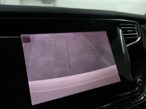 Used 2022 Jeep Wagoneer Series II w/ Premium Group I image 18