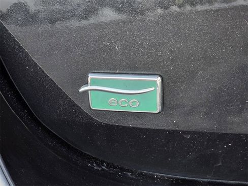 Used 2015 Chevrolet Malibu LT w/ Leather Package image 11