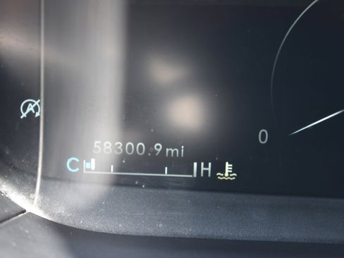 Used 2020 Lincoln Nautilus Reserve image 37