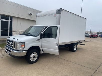Used 2018 Ford E-350 and Econoline 350 Super Duty w/ Power Windows & Locks Group
