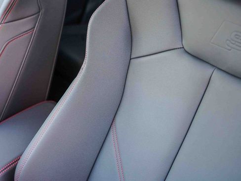 New 2025 Audi Q3 2.0T Premium Plus image 26