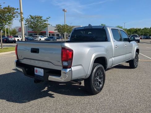 Certified 2023 Toyota Tacoma SR5 image 4