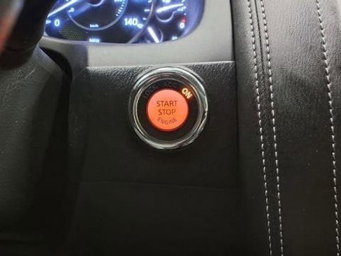 Used 2019 Nissan Armada Platinum w/ Interior Lighting Package image 37