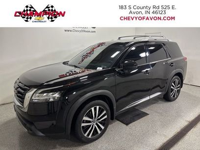 Used 2023 Nissan Pathfinder Platinum w/ Cargo Package