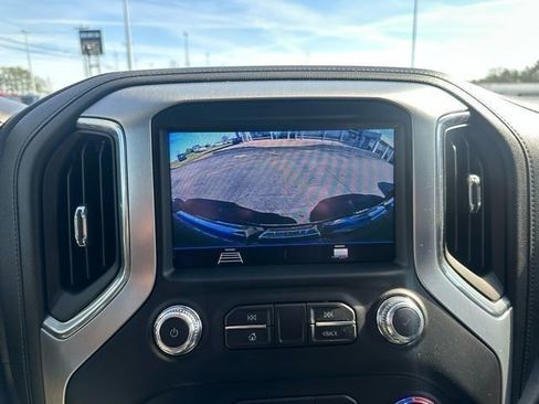 Certified 2022 GMC Sierra 2500 SLE w/ SLE Value Package; image 32