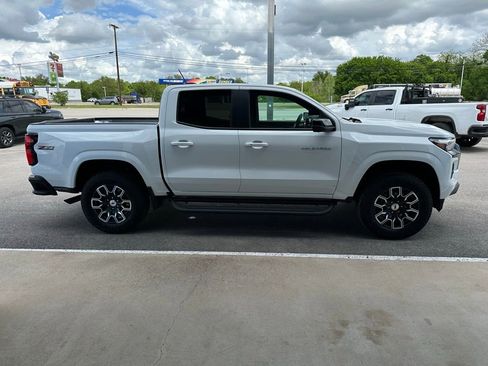 Used 2024 Chevrolet Colorado Z71 w/ Z71 Convenience Package 2 image 7