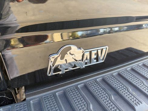 Certified 2024 GMC Sierra 2500 AT4X w/ AT4X AEV Edition image 9