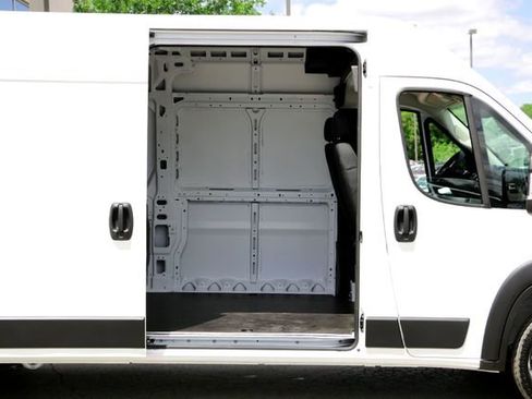 New 2026 RAM ProMaster 2500 image 23