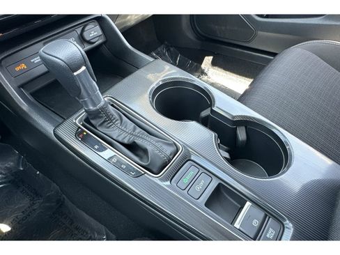 Used 2026 Honda Civic LX image 32