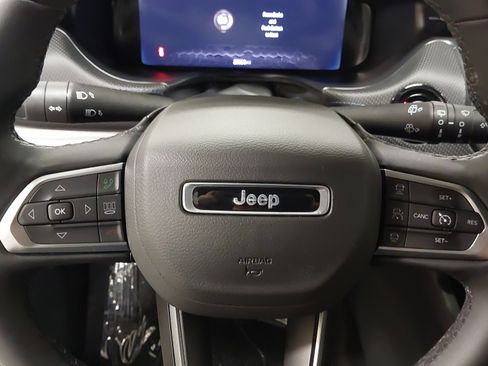 Used 2025 Jeep Compass Limited w/ High Altitude Package AWD/4WD image 35