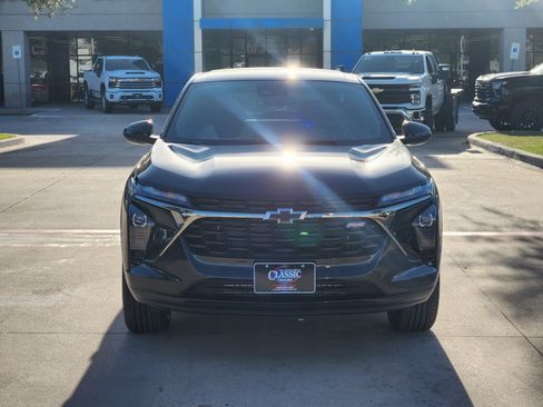 New 2026 Chevrolet Trax RS image 10