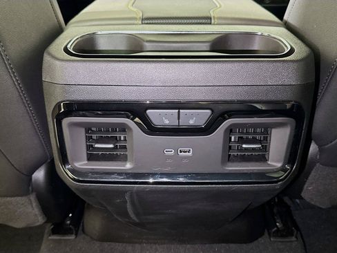 Certified 2026 Chevrolet Silverado 2500 ZR2 w/ LPO, Dark Essentials Package AWD/4WD image 24