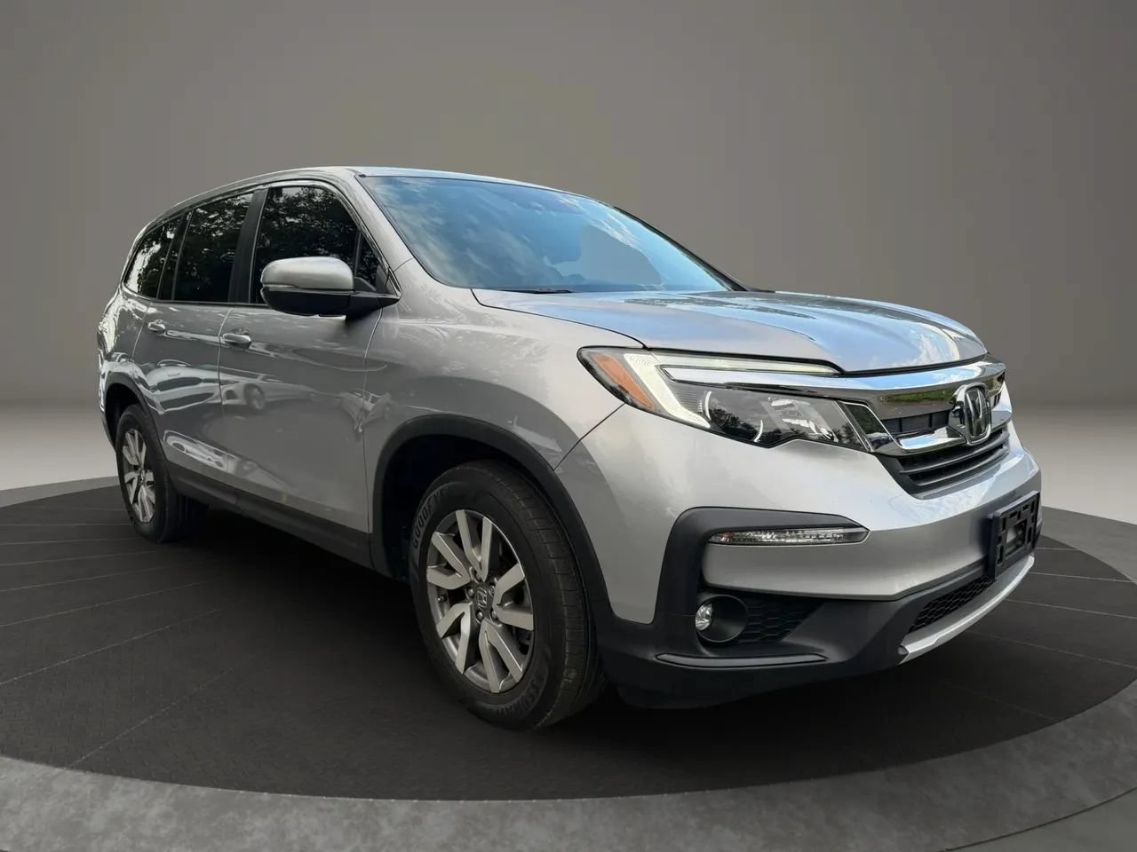 Used 2019 Honda Pilot EX-L image 3