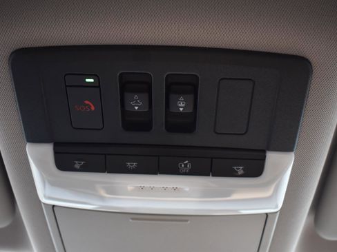 Certified 2023 Nissan Rogue Platinum w/ Platinum Premium Package image 39