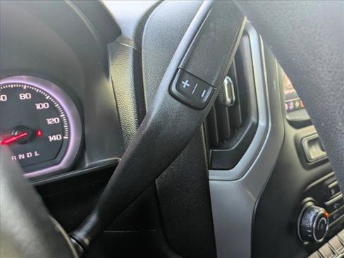 Used 2021 Chevrolet Silverado 1500 Custom RWD image 13