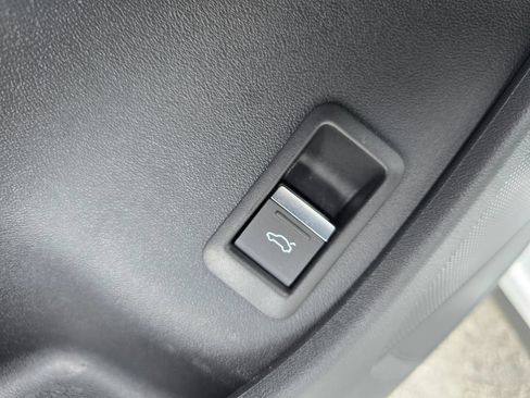 Used 2023 Audi Q4 e-tron Premium w/ Premium Plus RWD image 22