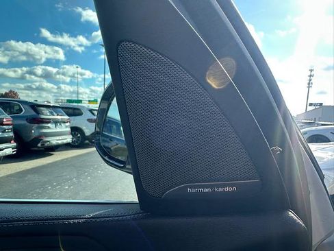 Used 2021 BMW X5 xDrive40i image 17