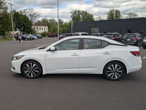 Used 2023 Nissan Sentra SV w/ SV Premium Package FWD image 8