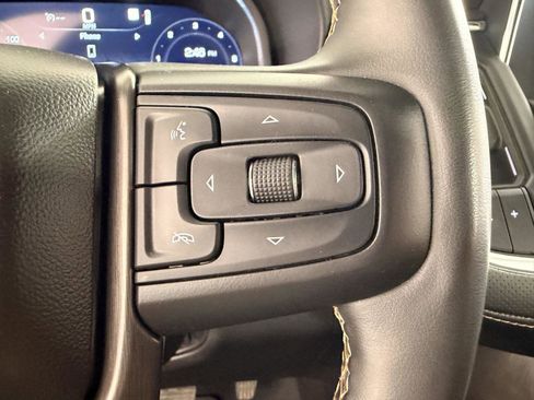 Used 2023 GMC Yukon AT4 w/ AT4 Premium Plus Package AWD/4WD image 28