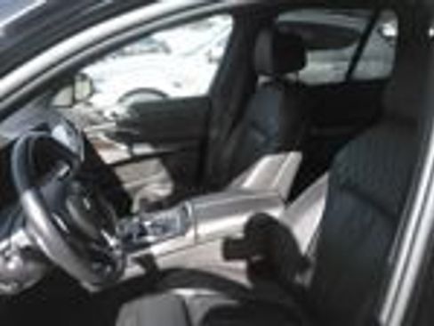 Used 2025 BMW X5 xDrive50e AWD/4WD image 5
