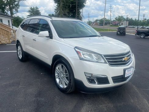 Used 2014 Chevrolet Traverse LT w/ All-Star Edition AWD/4WD image 5