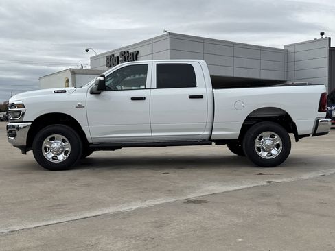 New 2026 RAM 2500 Tradesman AWD/4WD image 8