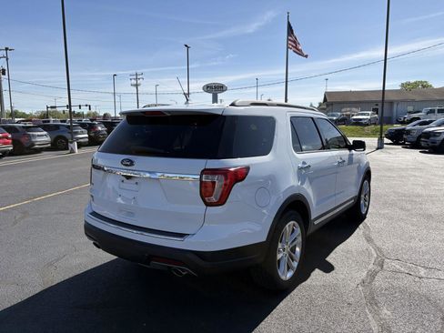 Used 2018 Ford Explorer XLT w/ Equipment Group 201A image 25