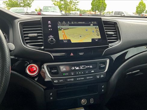 Used 2023 Honda Passport Elite image 15