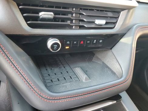 Used 2025 Ford Explorer ST RWD image 23