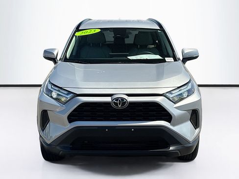 Used 2023 Toyota RAV4 XLE FWD image 2