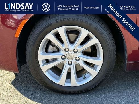 Used 2015 Chrysler 200 Limited image 7