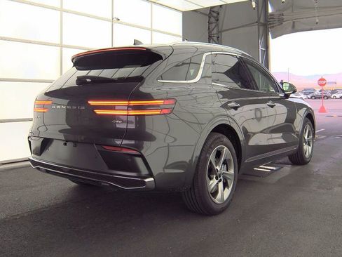 Used 2026 Genesis GV70 2.5T Select AWD/4WD image 2