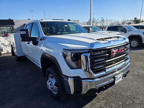 New 2026 GMC Sierra 3500 Pro w/ Convenience Package image 7
