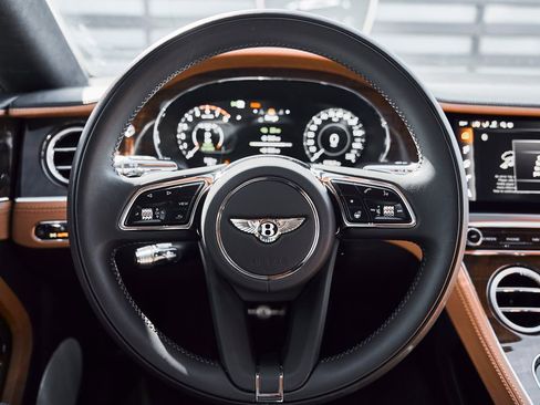 Used 2025 Bentley Continental GT Speed AWD/4WD image 39