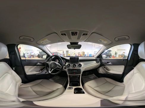 Used 2015 Mercedes-Benz GLA 250 4MATIC image 47