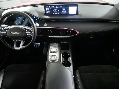 Used 2022 Genesis GV70 3.5T Sport w/ Sport Prestige Package image 10